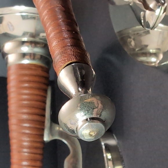 Bombay set of 2 Leather Wrapped/Metal Candle Sconces. - Picture 10 of 13